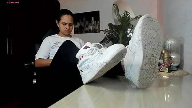 Amaia Bushida online show from 16, 12, 2025