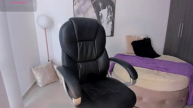 StacyConner online show from 11, 2, 2025