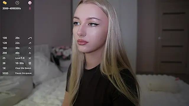 CatchMe1 online show from 23, 10, 2025