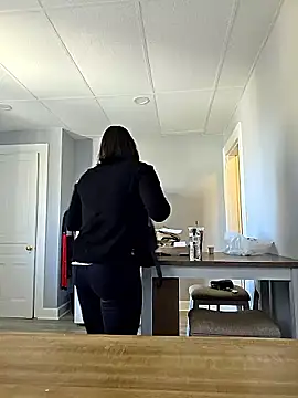 Snapshot of Nikkierosee chatting on 6, 11, 2025 Nikkierosee online show from 6, 11, 2025