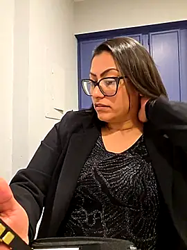 Nikkierosee online show from 6, 1, 2026