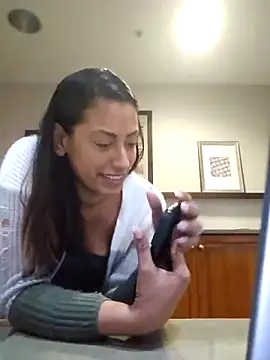 Snapshot of Nikkierosee chatting on 23, 3, 2025 Nikkierosee online show from 23, 3, 2025