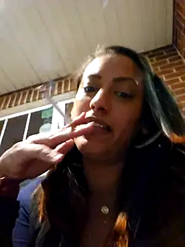 Snapshot of Nikkierosee chatting on 4, 3, 2025 Nikkierosee online show from 4, 3, 2025