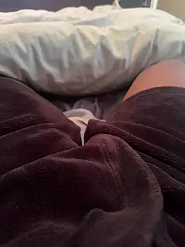 chocolatelongstrokes online show from 10, 3, 2026