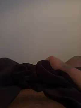 chocolatelongstrokes online show from 9, 3, 2026