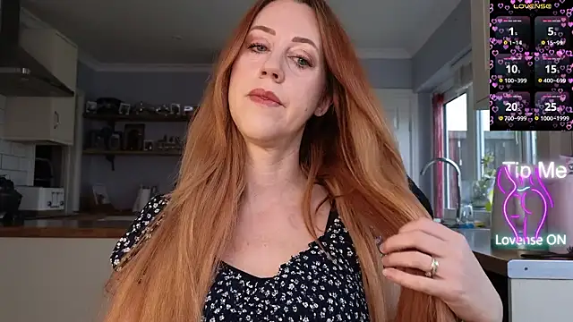 stripmequick online show from 12, 3, 2026