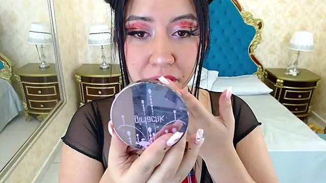 PamelaTomson online show from 25, 10, 2025