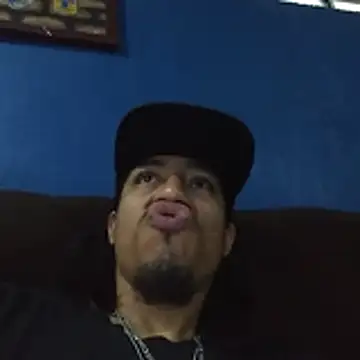 AlexAlejandro13 online show from 18, 4, 2026