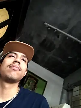 AlexAlejandro13 online show from 8, 9, 2025