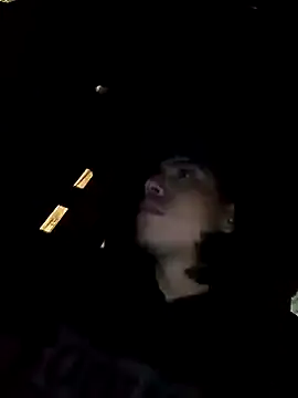 AlexAlejandro13 online show from 6, 11, 2025