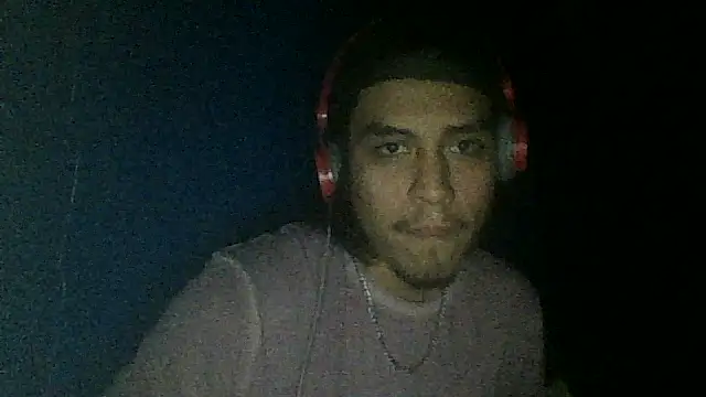 AlexAlejandro13 online show from 4, 10, 2025