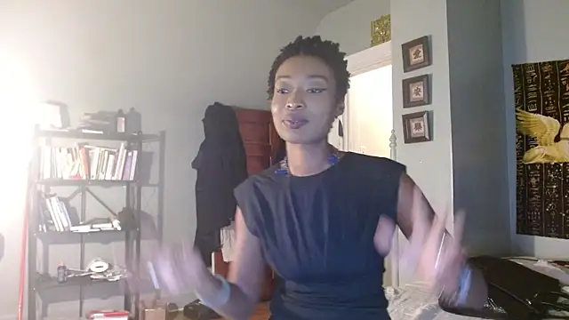 courtneyfmty online show from 14, 10, 2025