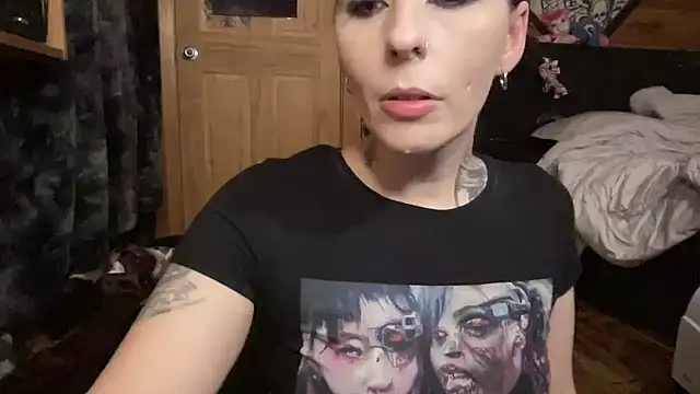 TeenyDoll online show from 16, 5, 2026