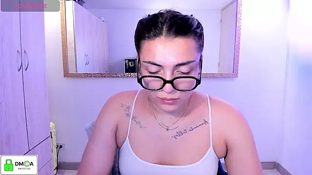 EricaVanderhill online show from 22, 7, 2026