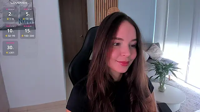 AnnieHallX online show from 5, 11, 2025