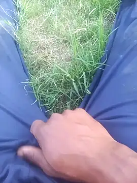 Snapshot of FinableKnee chatting on 27, 2, 2026 FinableKnee online show from 27, 2, 2026