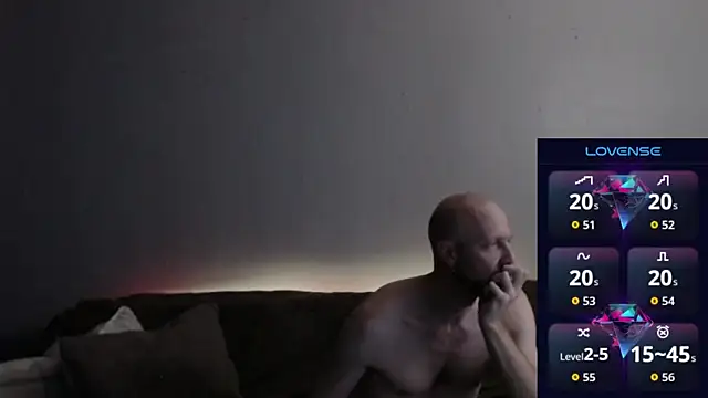 MaxRouger online show from 12, 11, 2025