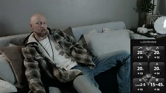 MaxRouger online show from 26, 11, 2025