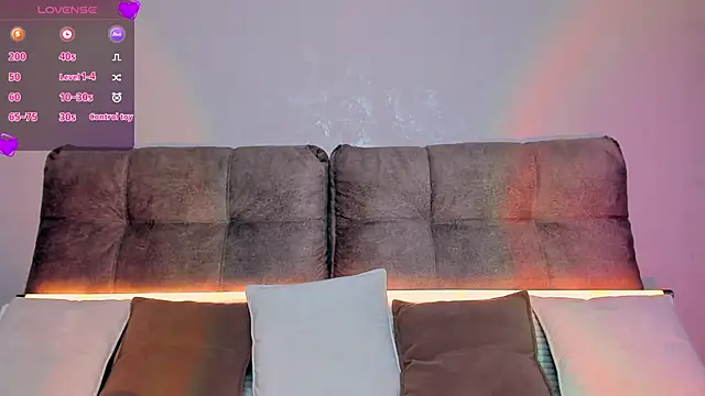 AriellaTesk online show from 5, 3, 2025