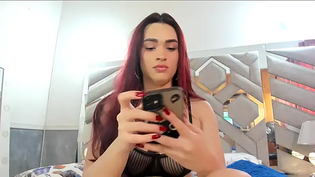 alexandra fire69x online show from 22, 9, 2025