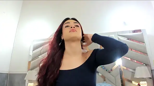 alexandra fire69x online show from 3, 10, 2025