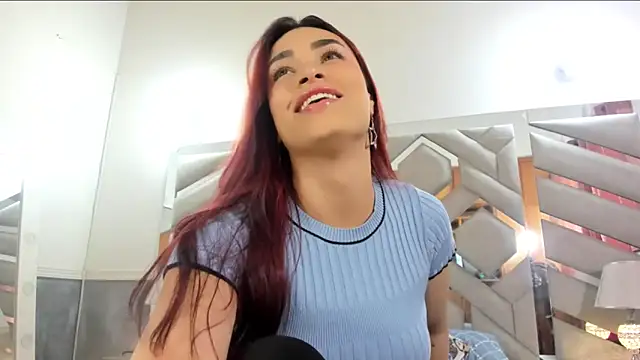 alexandra fire69x online show from 4, 10, 2025