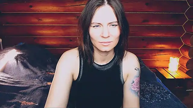 Platina Fox online show from 4, 2, 2025