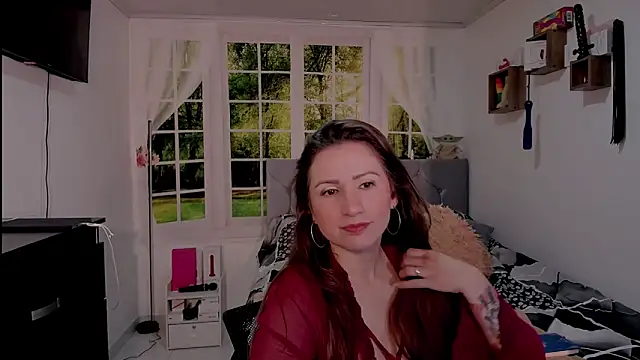 vanessabrown  online show from 20, 5, 2026