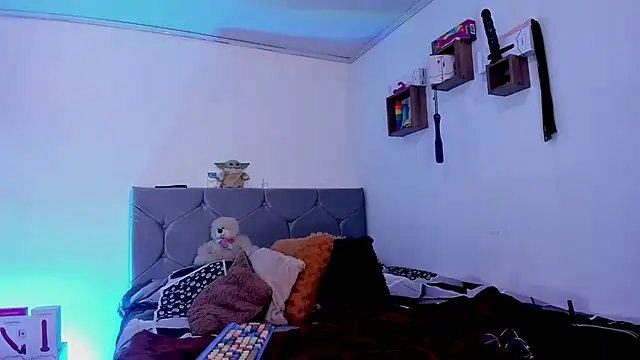 vanessabrown  online show from 5, 2, 2026