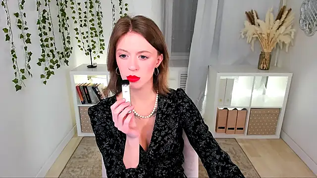 Salme Sweet online show from 15, 3, 2025