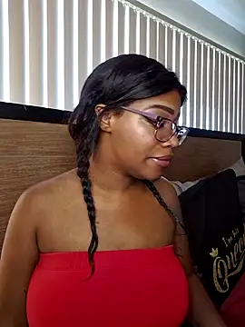 lollycoco online show from 1, 12, 2025