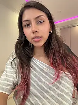 Sensualtease online show from 3, 3, 2026