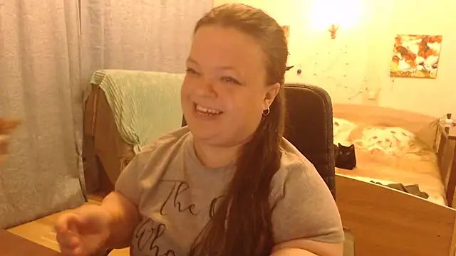 Janiffer MiMi online show from 7, 3, 2025