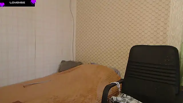 Janiffer MiMi online show from 27, 3, 2026