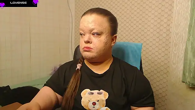 Janiffer MiMi online show from 22, 4, 2026