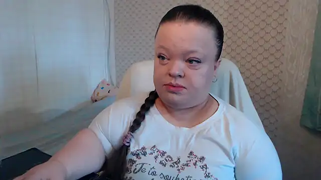 Janiffer MiMi online show from 25, 5, 2026