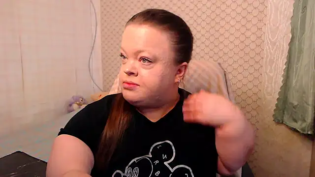 Snapshot of Janiffer_MiMi chatting on 10, 6, 2026 Janiffer MiMi online show from 10, 6, 2026