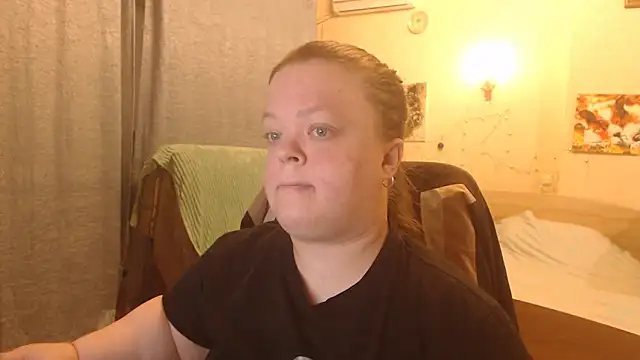 Janiffer MiMi online show from 18, 3, 2025