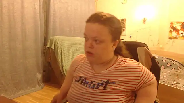 Janiffer MiMi online show from 14, 2, 2025