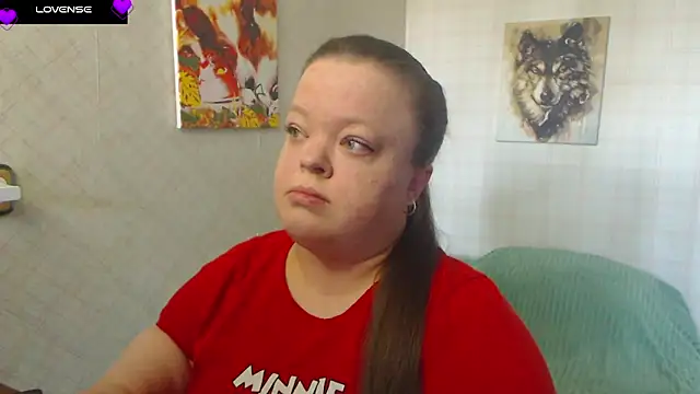 Janiffer MiMi online show from 11, 9, 2025