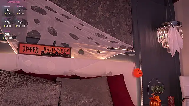 Snapshot of evamoretti chatting on 30, 10, 2025 evamoretti online show from 30, 10, 2025