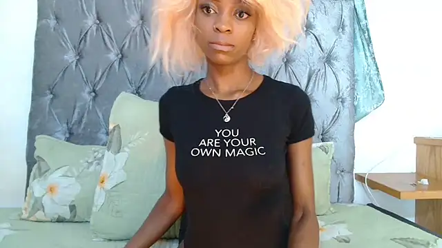 AvaOcean online show from 11, 3, 2025