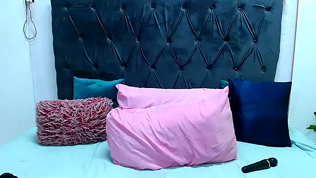 AvaOcean online show from 3, 10, 2025