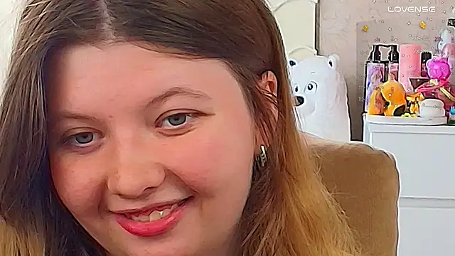 Vivian cutie online show from 28, 9, 2025