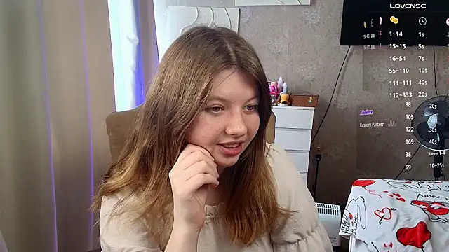 Vivian cutie online show from 31, 5, 2026