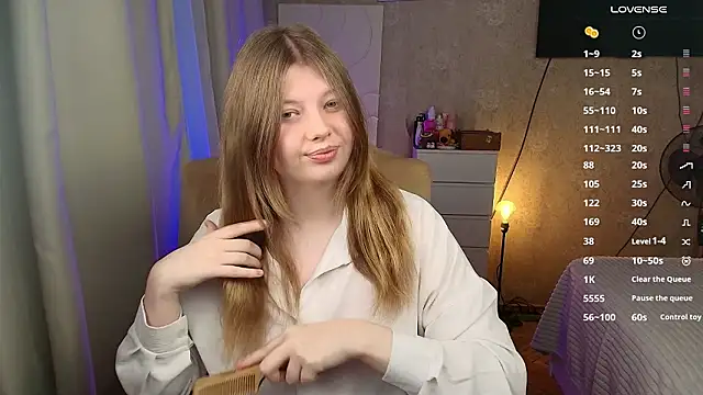 Snapshot of Vivian_cutie chatting on 4, 2, 2026 Vivian cutie online show from 4, 2, 2026