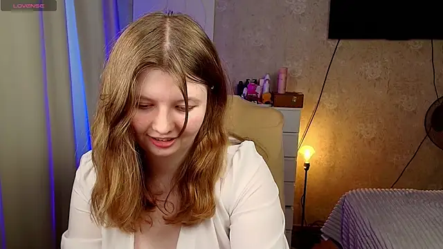 Vivian cutie online show from 3, 4, 2026