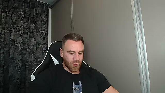 Thori92 online show from 7, 11, 2025