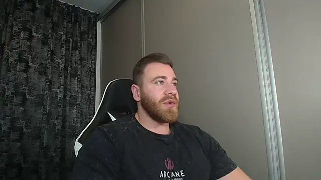 Thori92 online show from 1, 12, 2025