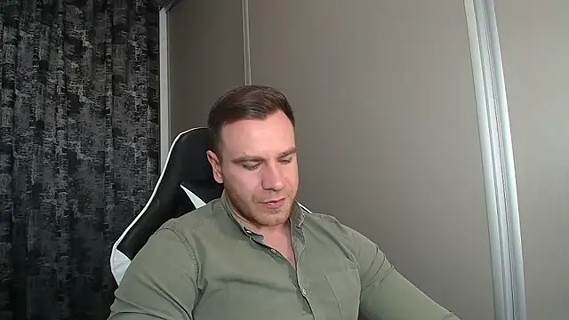 Thori92 online show from 5, 4, 2026